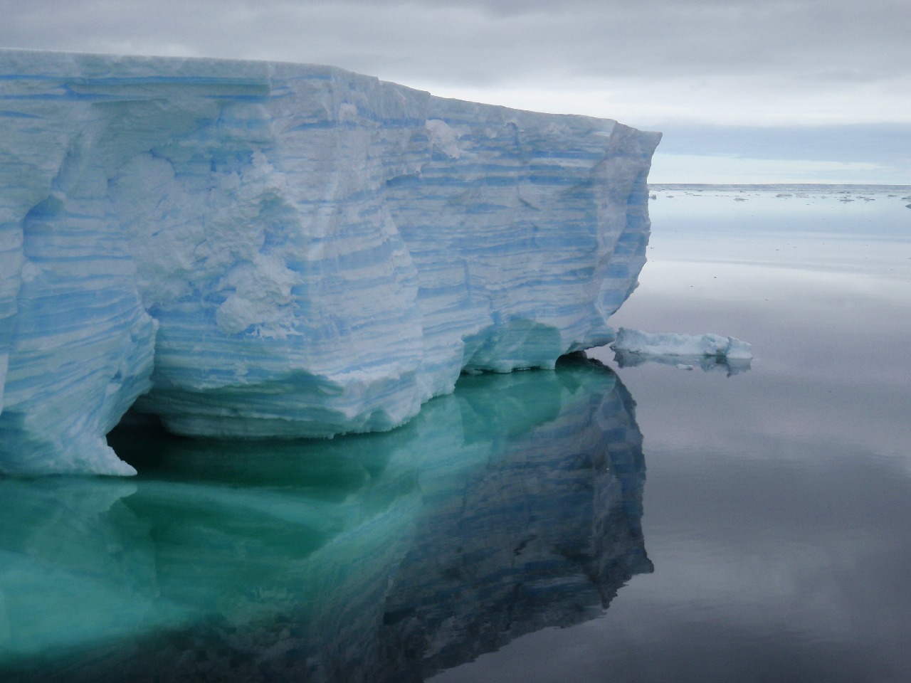 Британская антарктида. Море Амундсена. Айсберги Баренцева моря. Lukewarm Ocean. Sea Level Mountain.