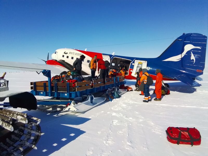 Season's end: preparing Halley VI for the winter - British Antarctic Survey