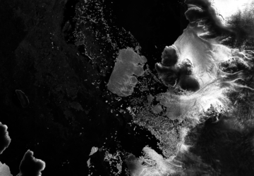 AI Lab - AI for Earth Observation - Feature Picture of Sea-Ice and Icebergs from Sentinel-2 data